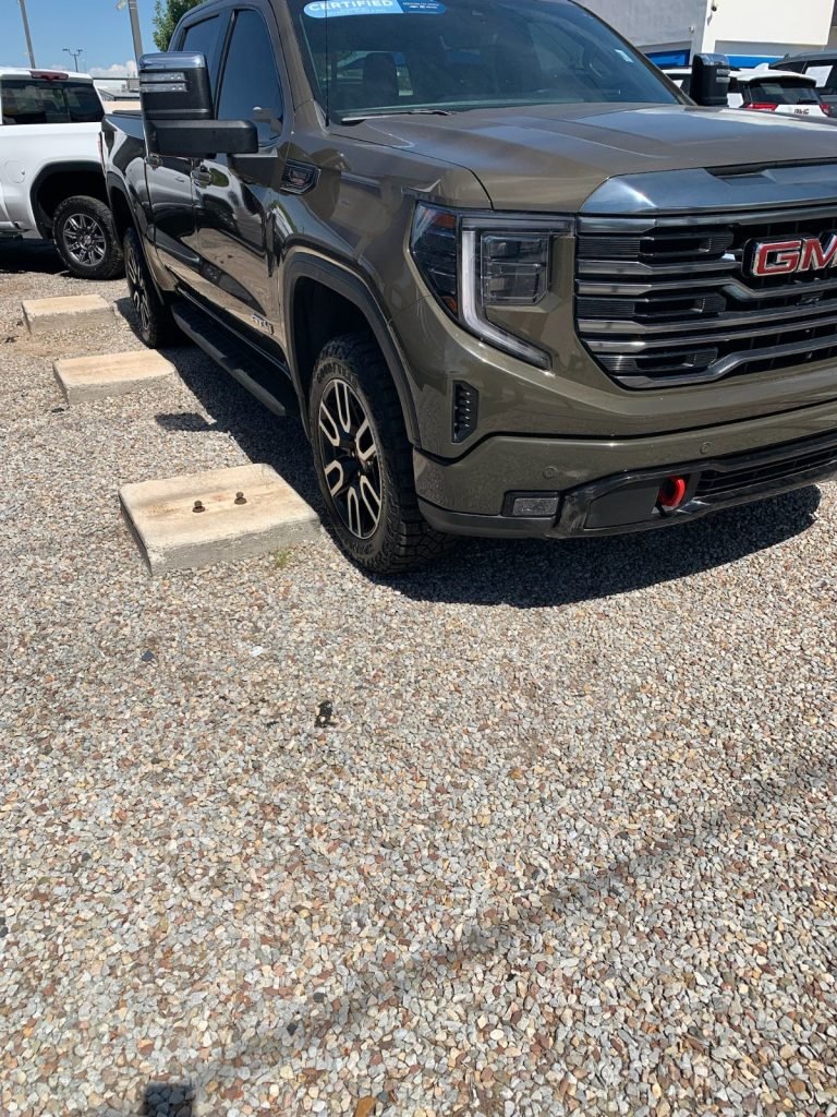 WhatsApp Image 2025-09-23 at 21.08.05_8030c955