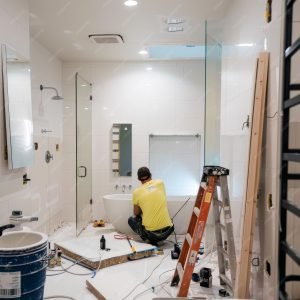 imgi_46_man-working-remodeling-bathroom-bright-modern_1060064-1876
