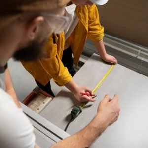 imgi_58_tiler-working-renovation-apartment_23-2149278551